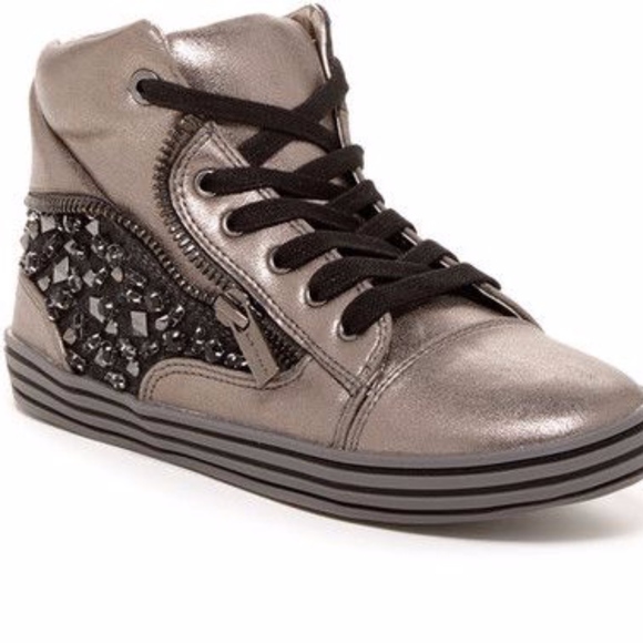 Elie Tahari Other - ELIE TAHARI Hi- top Sneakers Silver Rhinestone